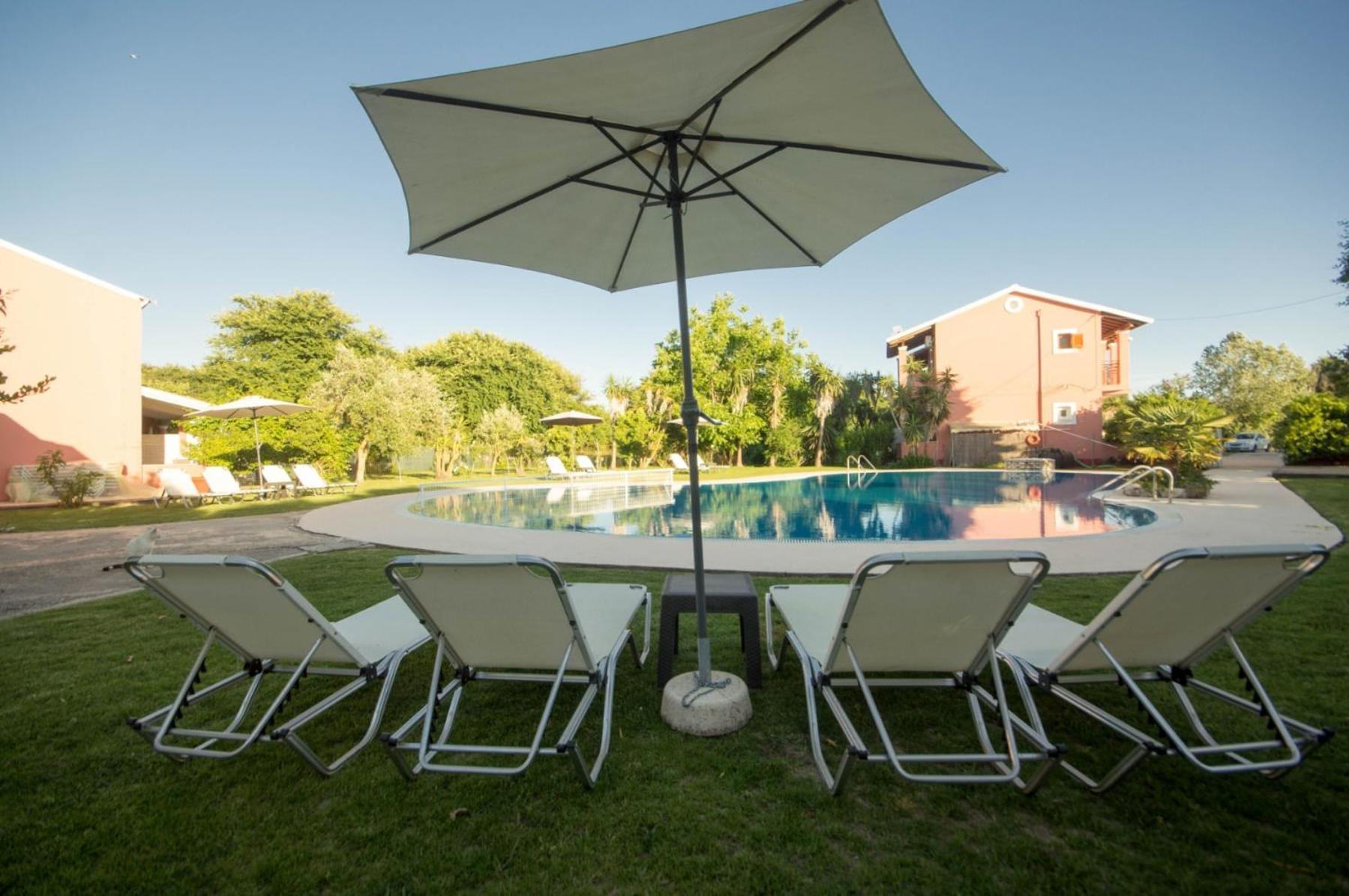סידריון Chrysanthy Apartments מראה חיצוני תמונה