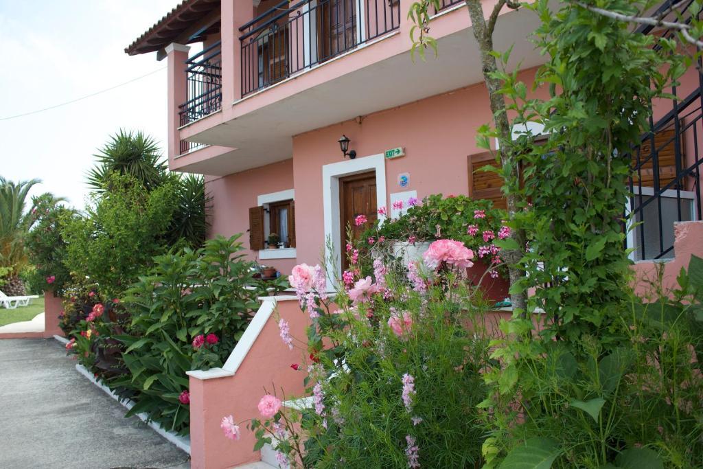סידריון Chrysanthy Apartments מראה חיצוני תמונה